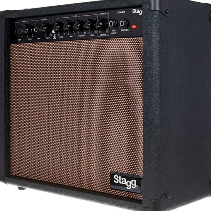 Le combo guitare électrique Stagg 20 AA R Acoustic Combo Comparatif, Avis & Test