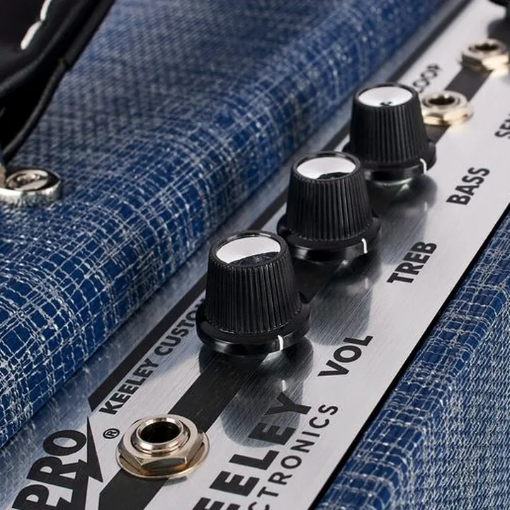 Le combo Supro Keeley Custom 10 V2 Test, Comparatif et Avis