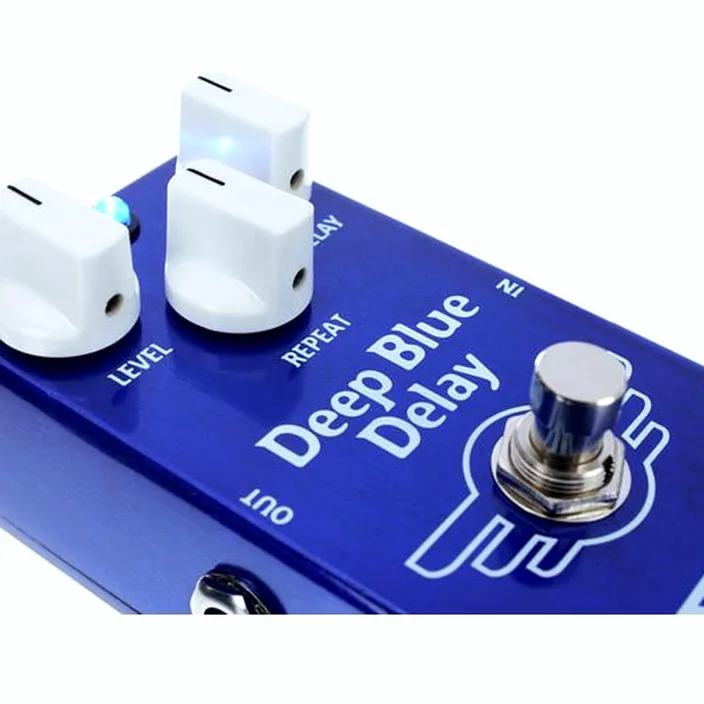 Mad Professor Deep Blue Delay Factory