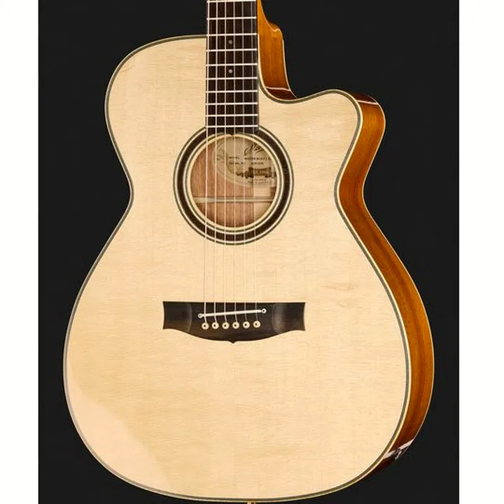 Maton Masterbuilt LE May – Avis, Comparatif & Test