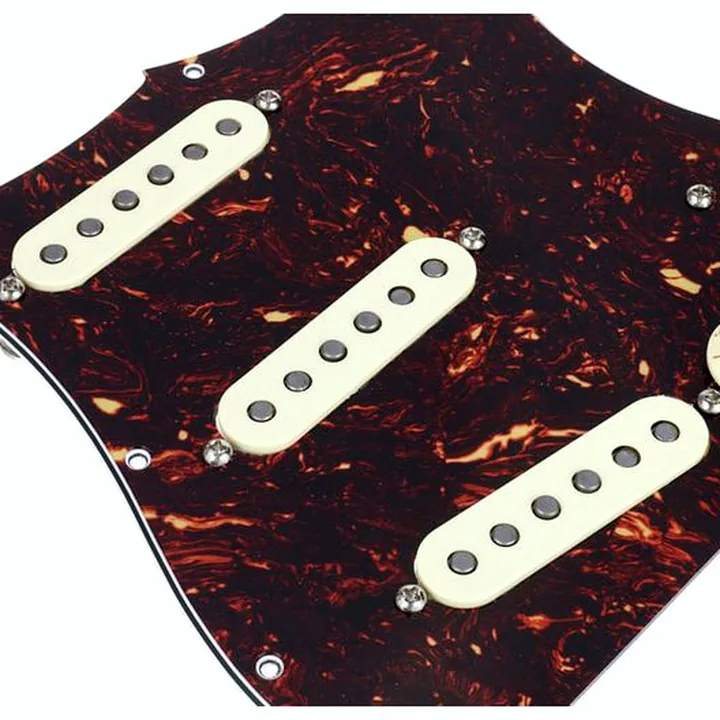 Micro Mojotone 67 Q.Coil Hot Br. Pickguard TT – Test, Avis & Comparatif