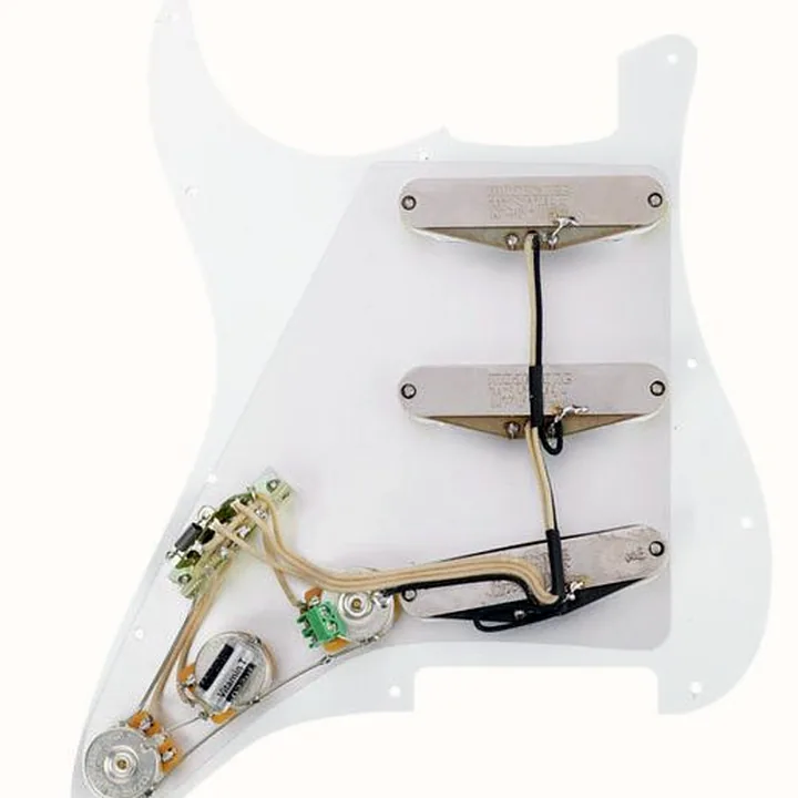Micro Mojotone 67 Q.Coil Hot Br. Pickguard W : Comparatif, Avis & Test