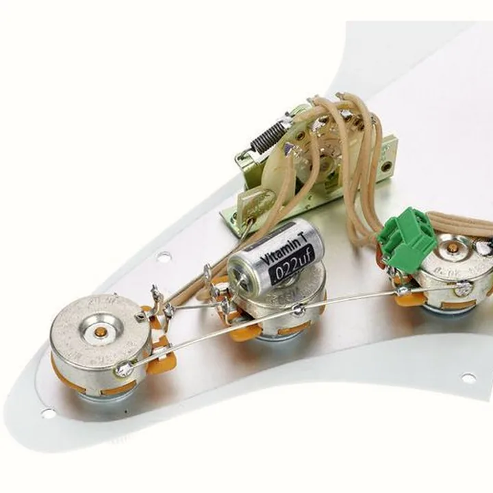 Micro Mojotone 67 Q.Coil Hot Br. Pickguard W : Comparatif, Avis & Test