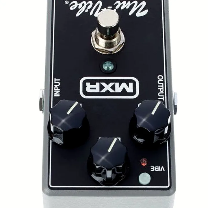 MXR M68 Uni-Vibe Bundle PS A1 RB Avis, Comparatif et Test