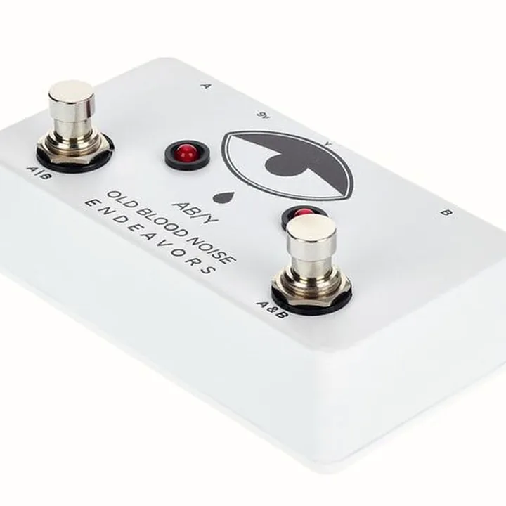 Old Blood Noise Endeavors AB/Y Switcher , Test, Avis et Comparatif