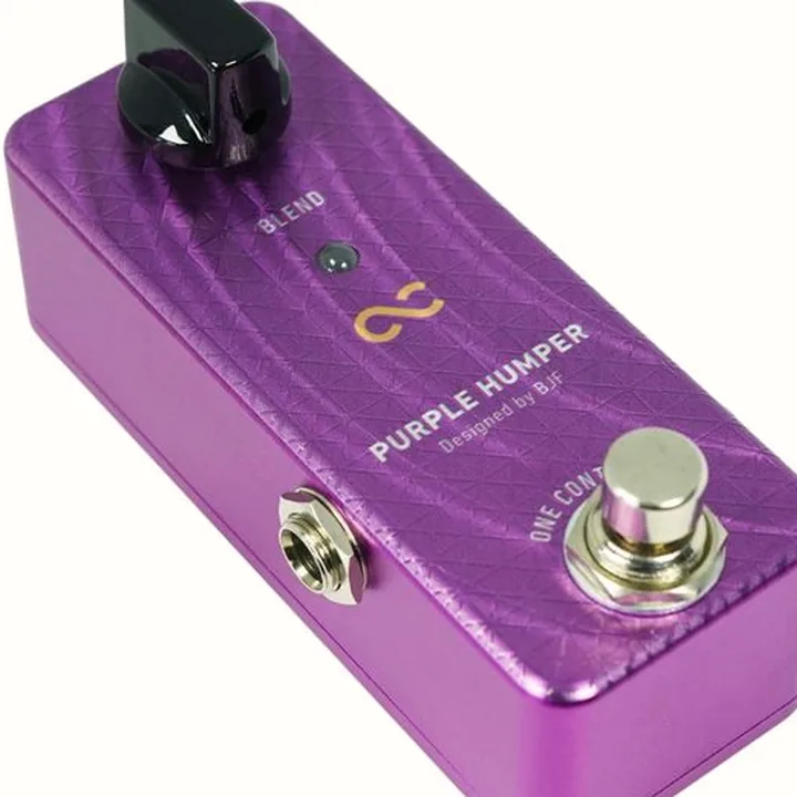 One Control Purple Humper Mid-Range Boost Avis, Comparatif et Test