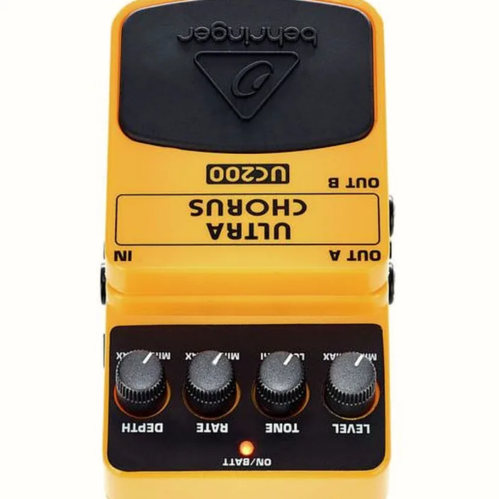 Pédale Behringer UC200