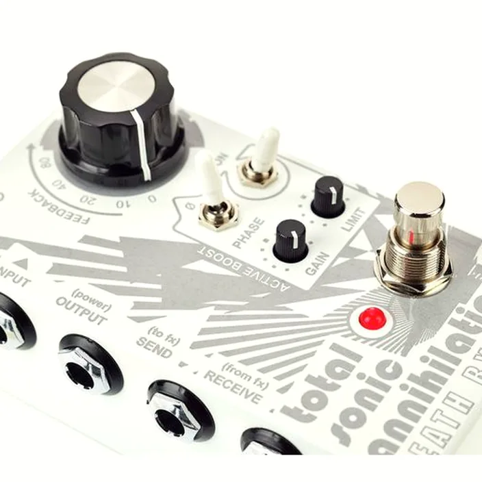 Pédale Death by Audio Total Sonic Annihilation 2 , Test, Avis