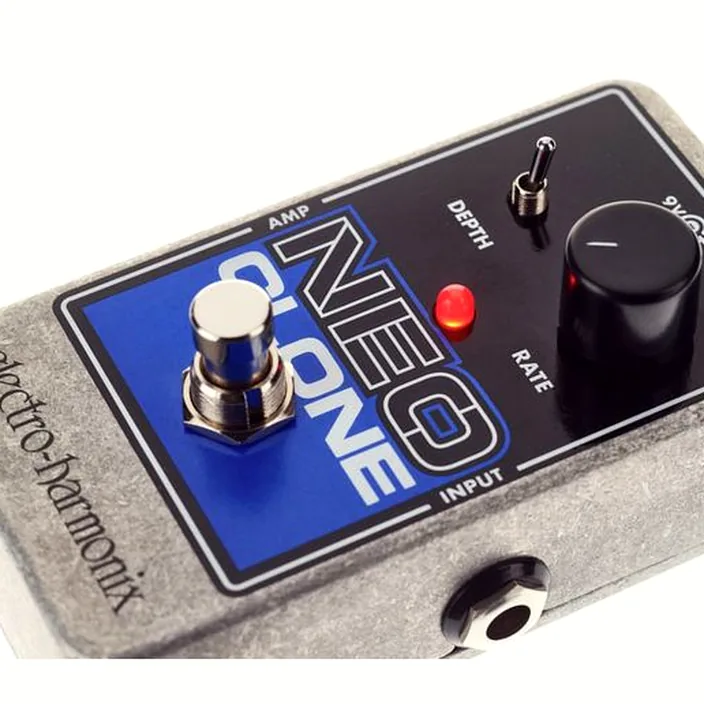 Pédale Electro Harmonix Neo Clone