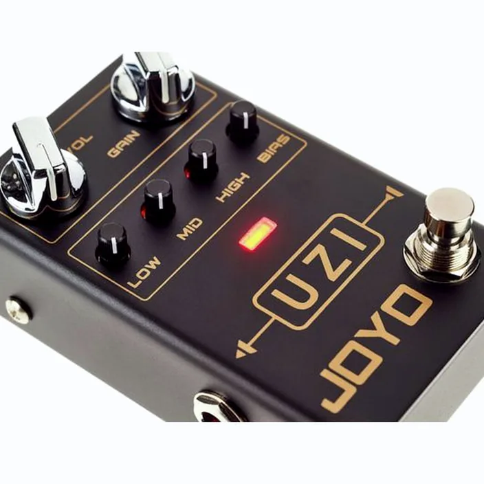 Et Avis de la pédale Joyo R-03 Uzi Distortion