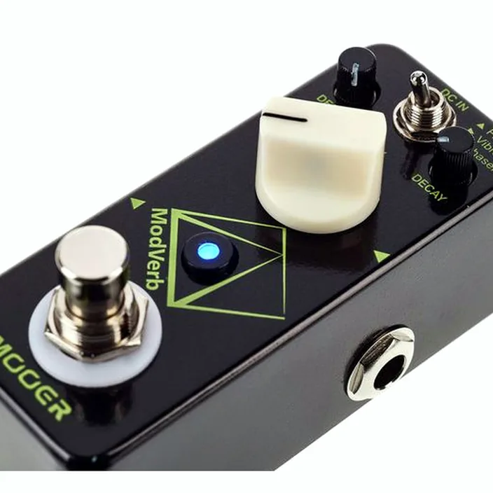 Pédale Mooer ModVerb