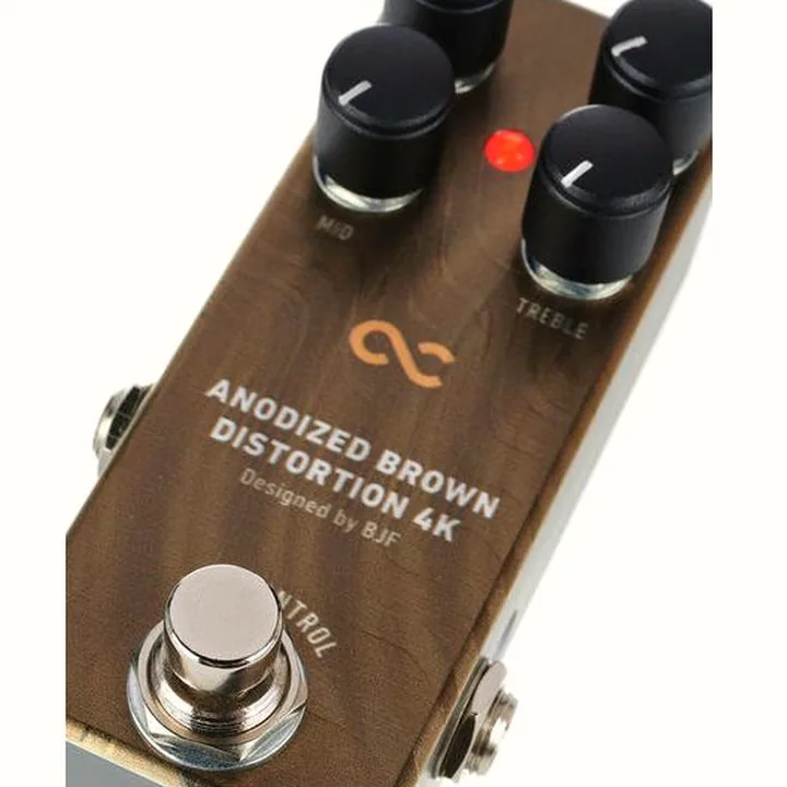 Pédale One Control Anodized Brown Distortion 4K / Avis et Test
