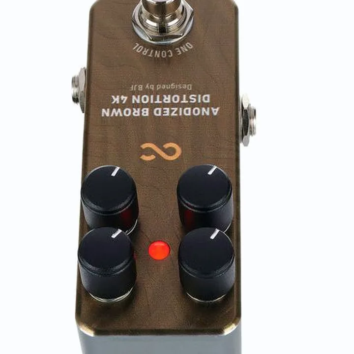Pédale One Control Anodized Brown Distortion 4K / Avis et Test