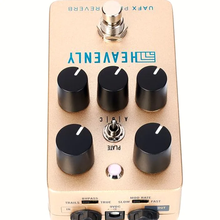 Pédale Universal Audio UAFX Heavenly Plate Reverb Test, Avis et Comparatif
