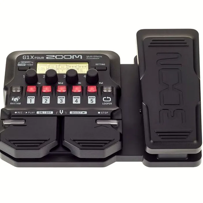 Pédale Zoom G1X Four Multi Effect-Pedal : Test, Comparatif et Avis