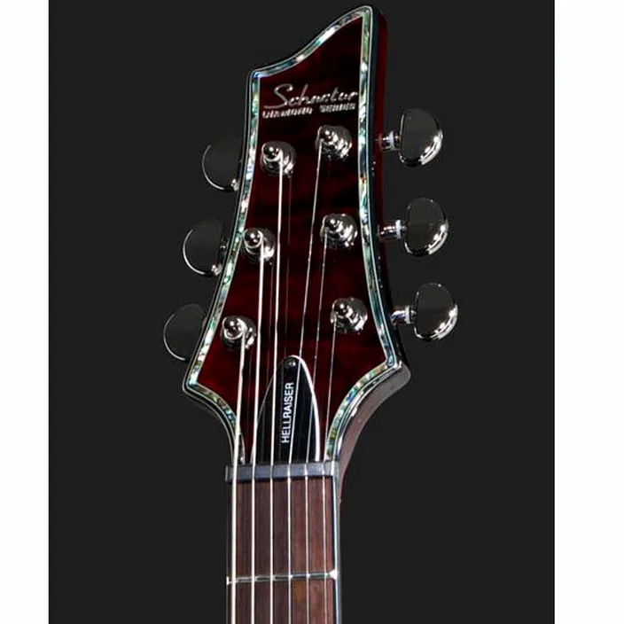 Et Test : Schecter C-1 Hellraiser BCH