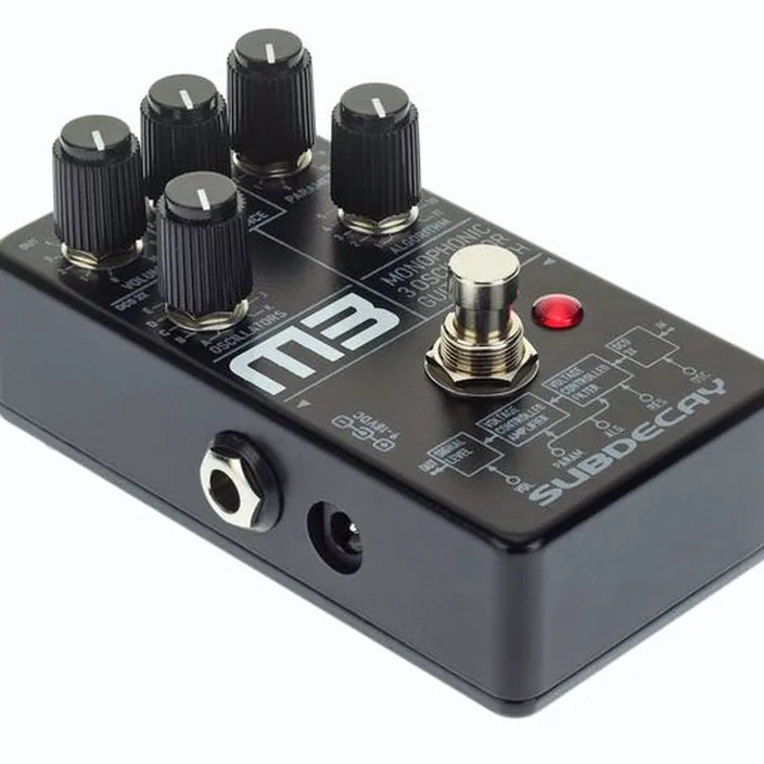 Et Avis Subdecay M3 Mono Guitar Synthesizer