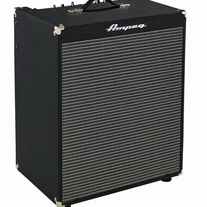 Test & Avis : Ampeg RB-210