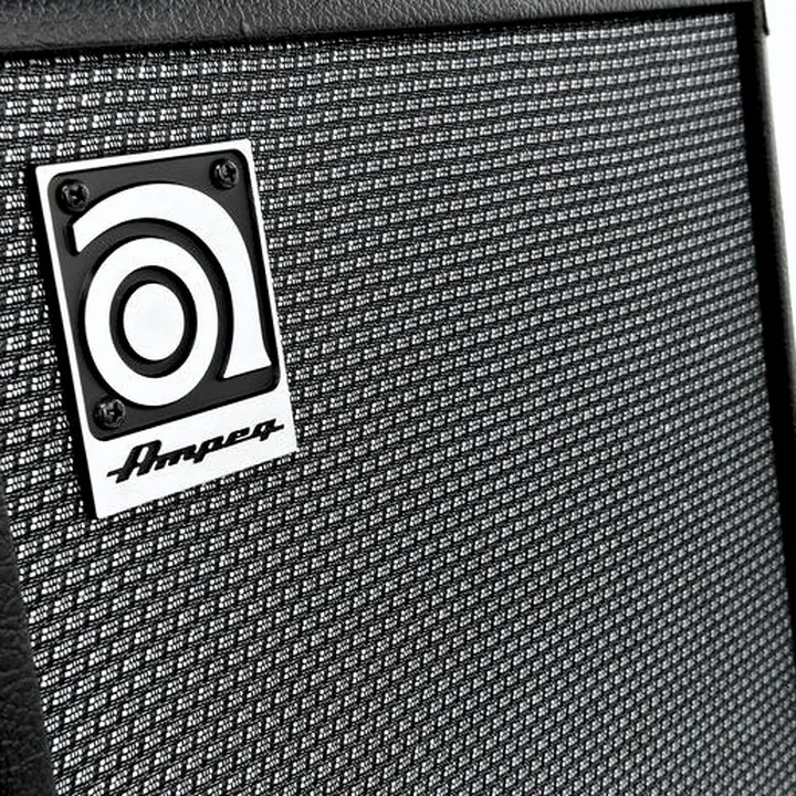 Test, Avis Baffle Ampeg SVT-210AV