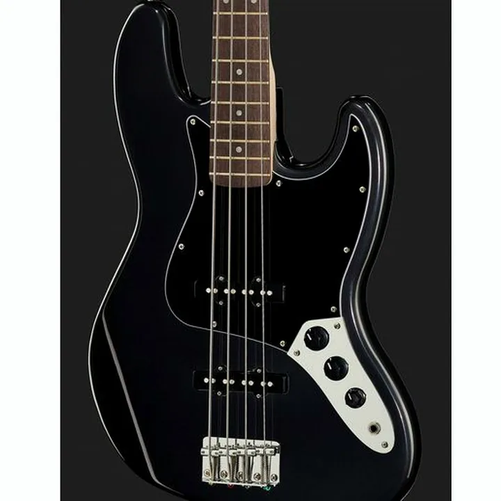 Test & Avis Basse Squier Aff. Jazz Bass Ch.Fr.Met.
