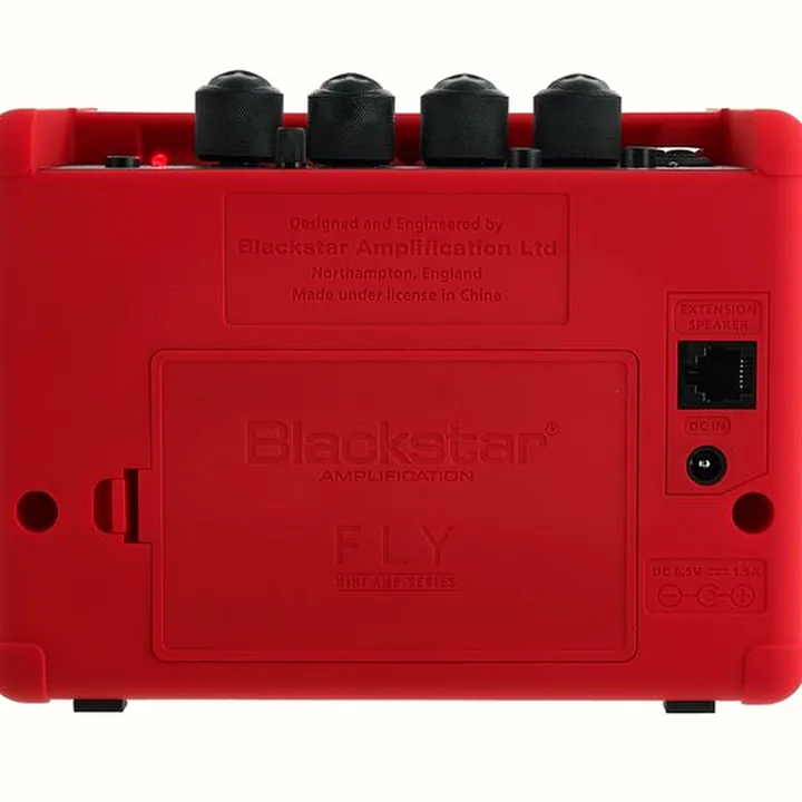 Test & Avis Blackstar FLY 3 The Dead Daisies Red