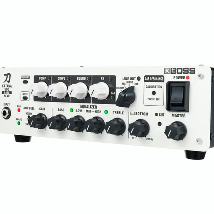 Test, Avis Boss Katana-500 Bass Head