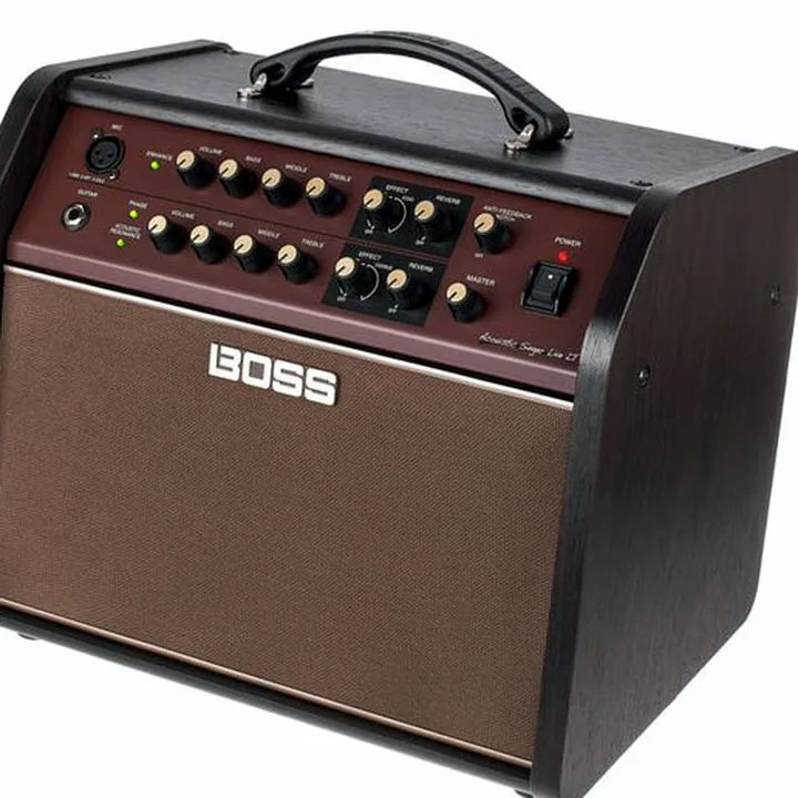 Combo Boss Acoustic Singer Live LT