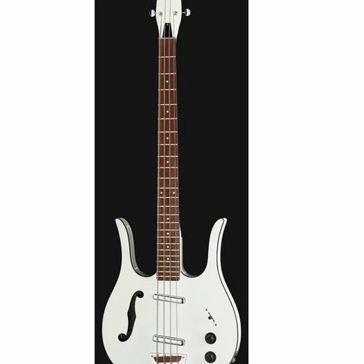 Test, Avis de la basse Danelectro 58 Longhorn Bass White