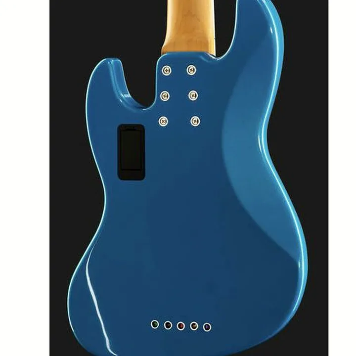 Test & Avis de la basse électrique Harley Benton Enhanced MJ-5EB Lake Bl Bundle