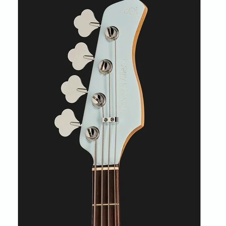 Test, Avis de la basse électrique Marcus Miller V3P-4 SNB