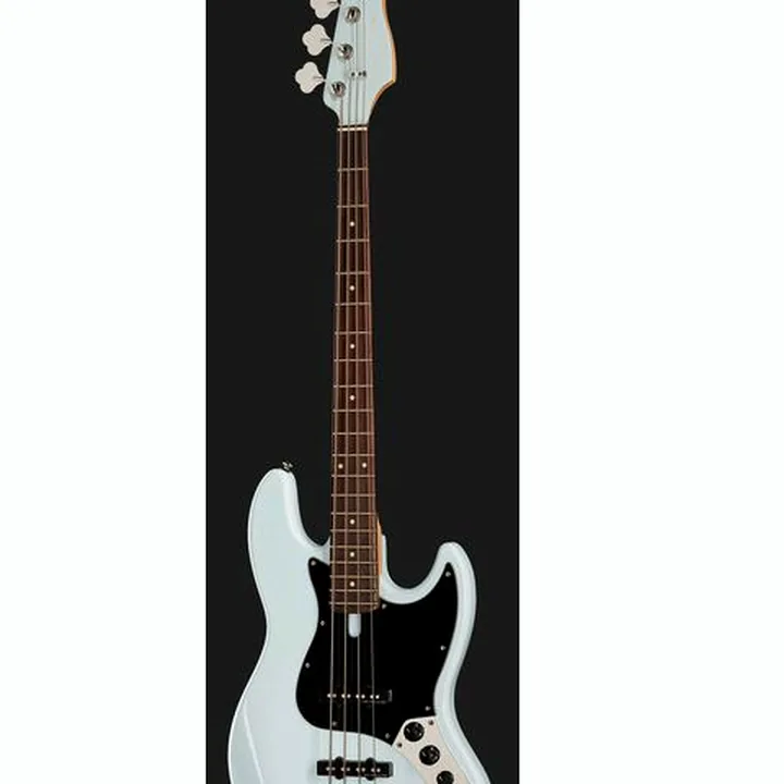 Test, Avis de la basse électrique Marcus Miller V3P-4 SNB