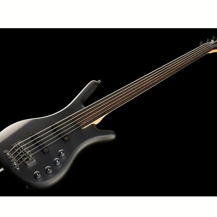 Test & Avis de la basse électrique Warwick RB Corvette Basic 5 FL NBTS