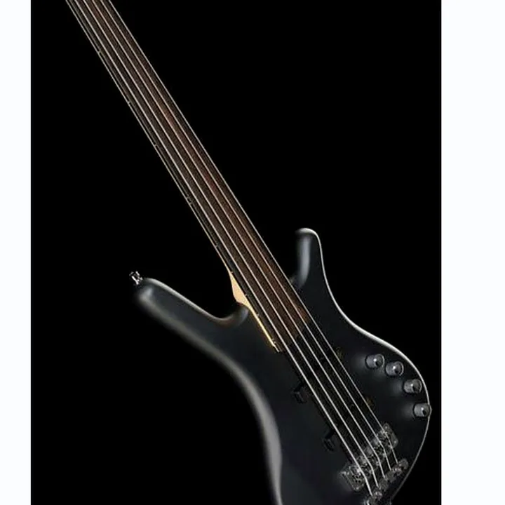 Test & Avis de la basse électrique Warwick RB Corvette Basic 5 FL NBTS