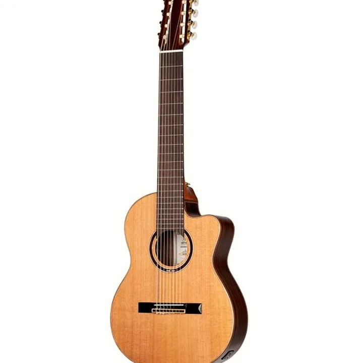 Test & Avis de la guitare classique Ortega RCE159RW-8
