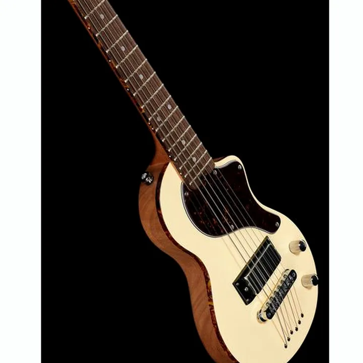 Test & Avis de la guitare électrique Blackstar Carry-on Travel Guitar VW