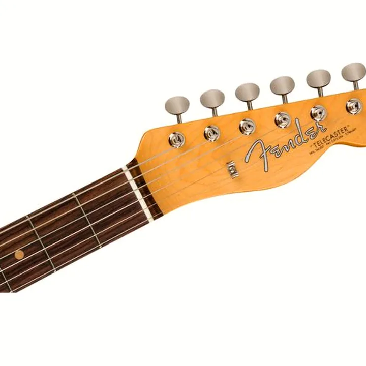 Test, Avis de la guitare électrique Fender AV II 63 TELE RW RED TRANS