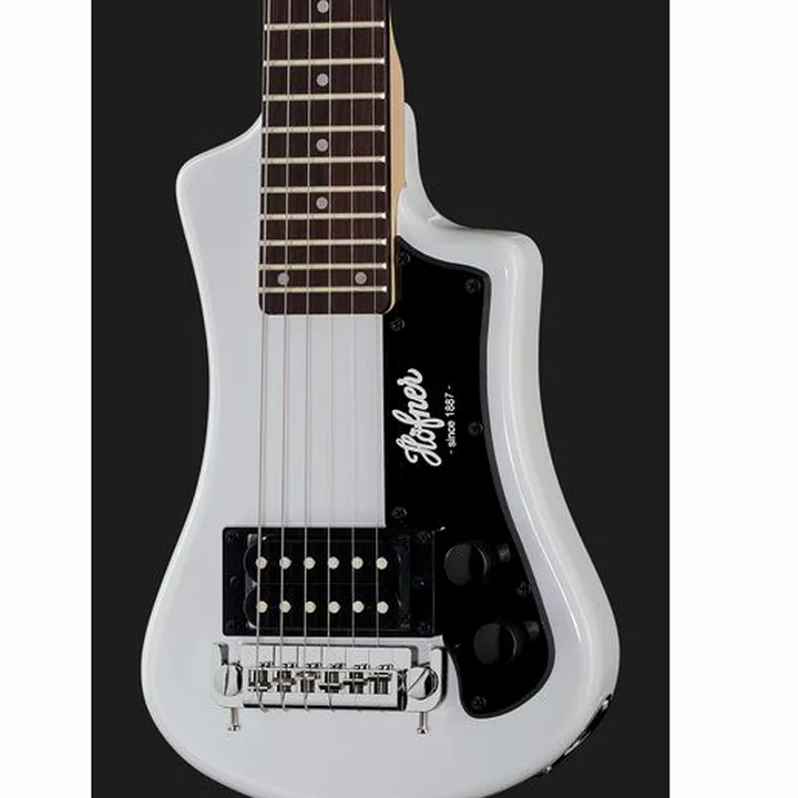 Test & Avis de la guitare électrique Höfner Shorty Signal White