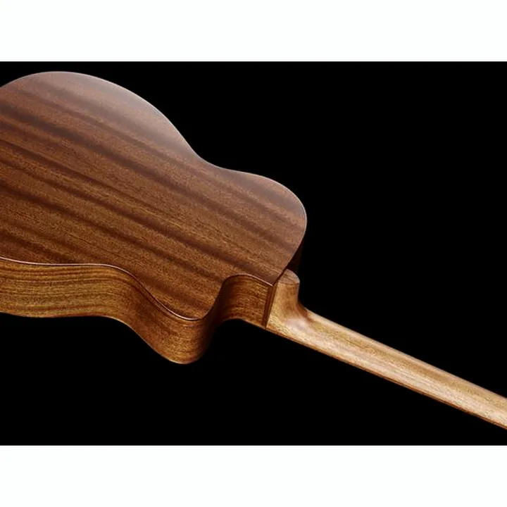 Test & Avis de la guitare folk Harley Benton Cust. Line CLA-15MCE LH w/Case