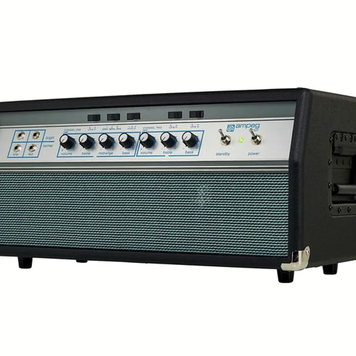 Test, Avis de l’amplificateur Ampeg SVT 50th Heritage Sp.Ed.