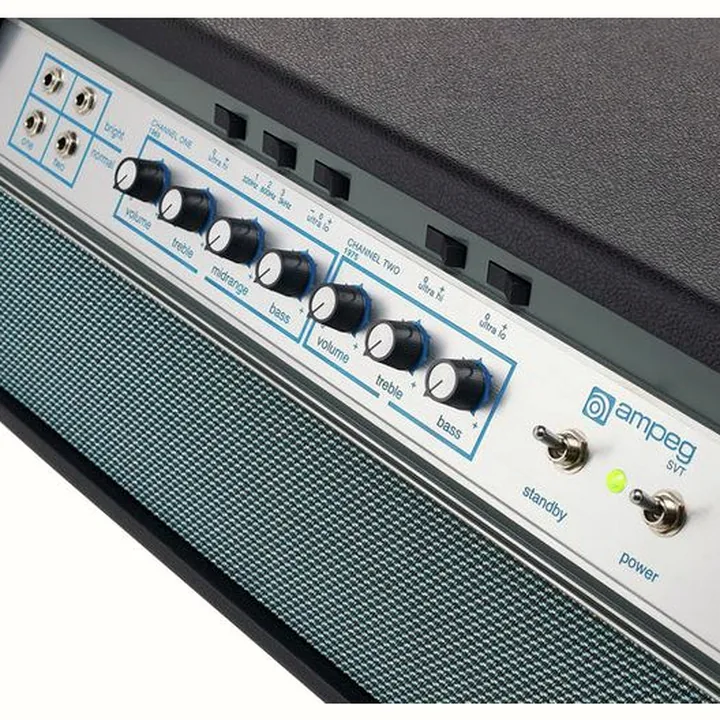 Test, Avis de l’amplificateur Ampeg SVT 50th Heritage Sp.Ed.