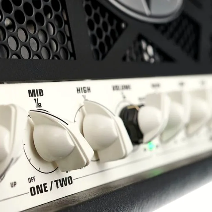 Test & Avis Evh 5150 III 50 W 6L6 Head BK