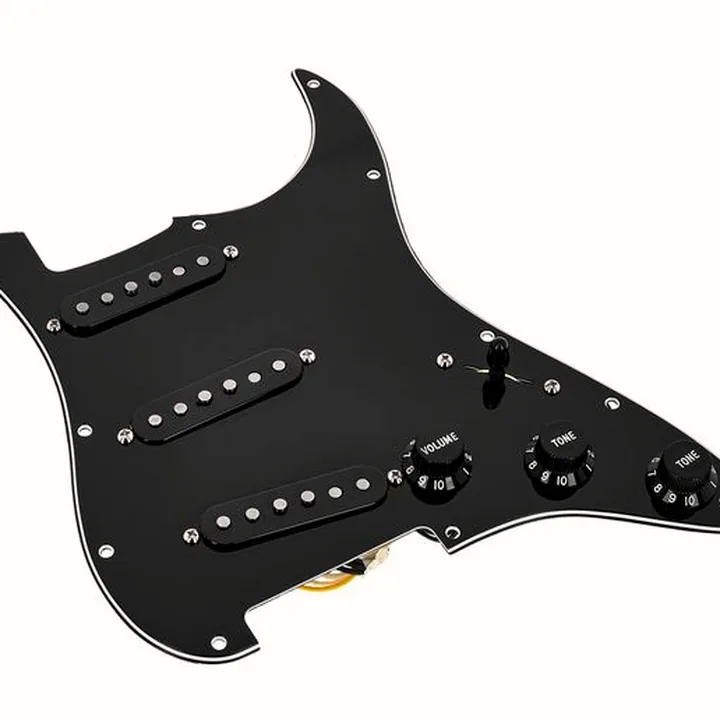 Test & Avis : Fender PWPG 65 Strat RWRP BWB