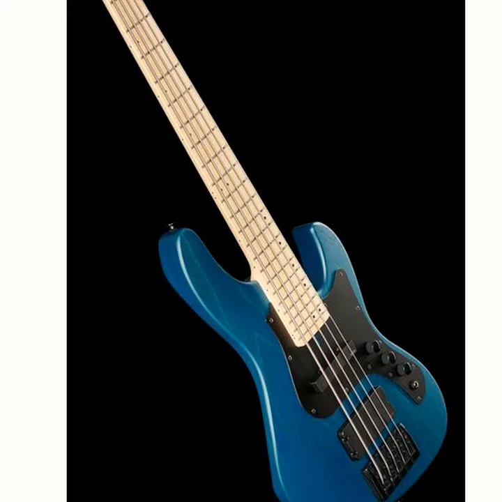Test & Avis : FGN J-Standard Mighty Jazz Bass BL
