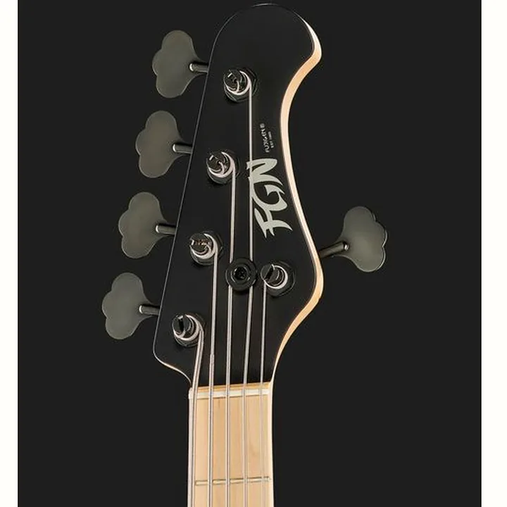 Test & Avis : FGN J-Standard Mighty Jazz Bass BL