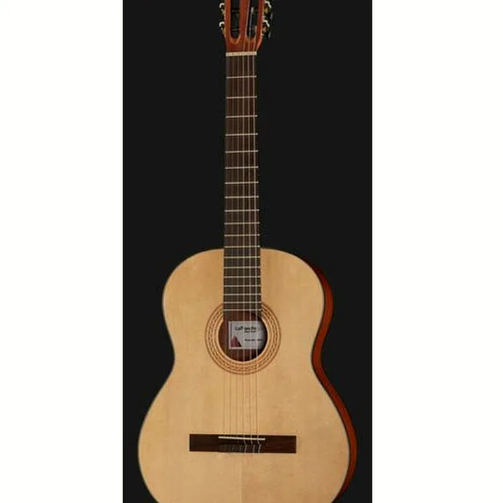 Test & Avis Guitare classique La Mancha Rubinito LSM-L