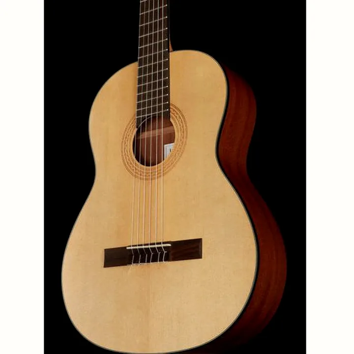 Test & Avis Guitare classique La Mancha Rubinito LSM-L