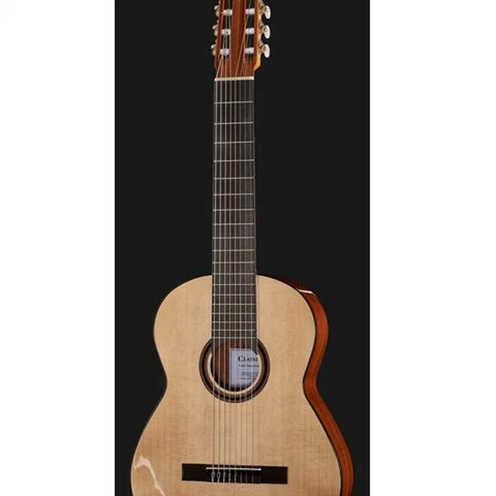 Test & Avis Guitarefolk Thomann Classica Fusion 8 Strin Bundle