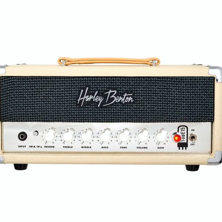 Test & Avis Harley Benton TUBE15 & G112