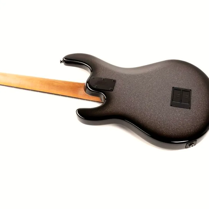 Test & Avis : Music Man Stingray 5 Sp HH Smoked CH