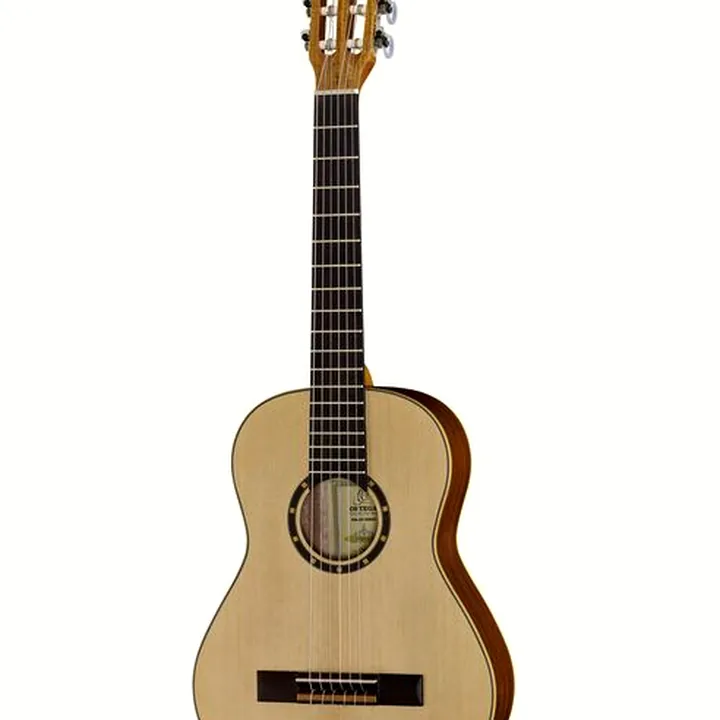 Ortega R121-1/2 NT